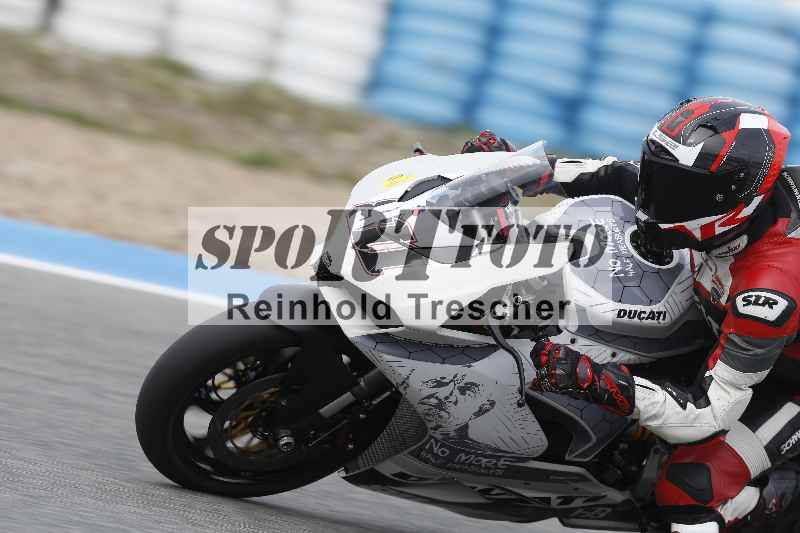 /Archiv-2025/02 28.-31.01.2025 Moto Center Thun Jerez/blau-blue/911